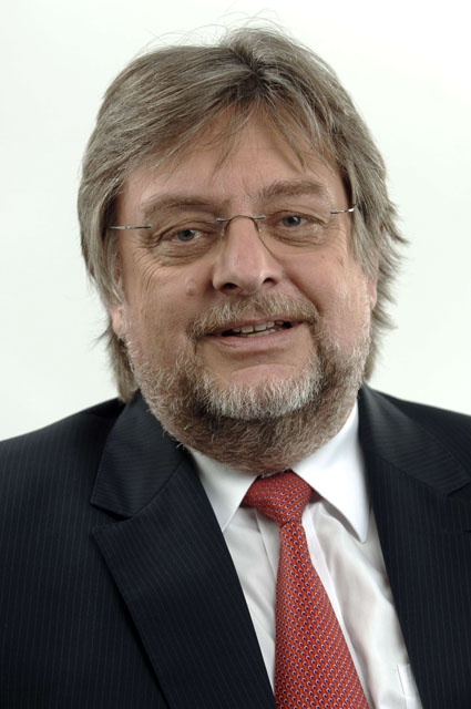 Prof. Dr. Horst Domdey, Geschäftsführer, BioM Biotech Cluster Development:...