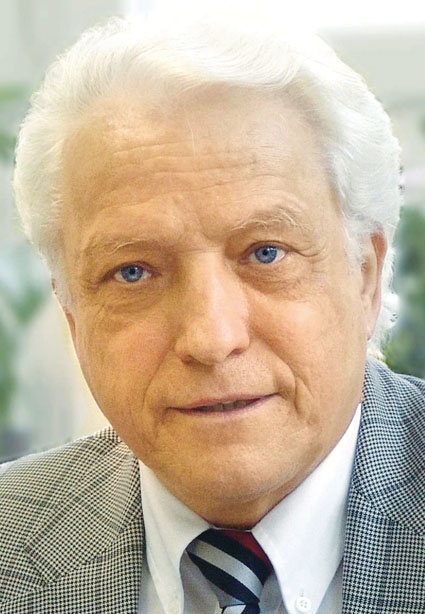Wolfgang Flad