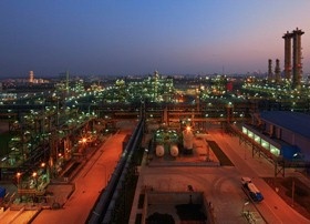 Der neue Produktionskomplex von Dow Corning und Wacker in China zählt zu den...