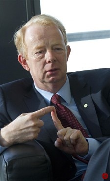 Bayer-Chef Dr. Marijn Dekkers Es ist wichtig, dass wir im Vergleich mit anderen...