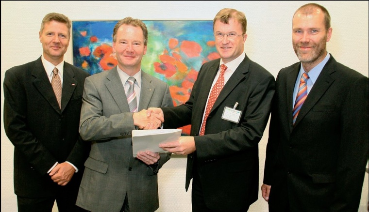 Strategische Zusammenarbeit zwischen Phoenix Contact und ABB: Peter Wendt,...