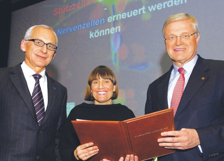Für ihre Erkenntnis, dass radiale Gliazellen Eigenschaften von Stammzellen...