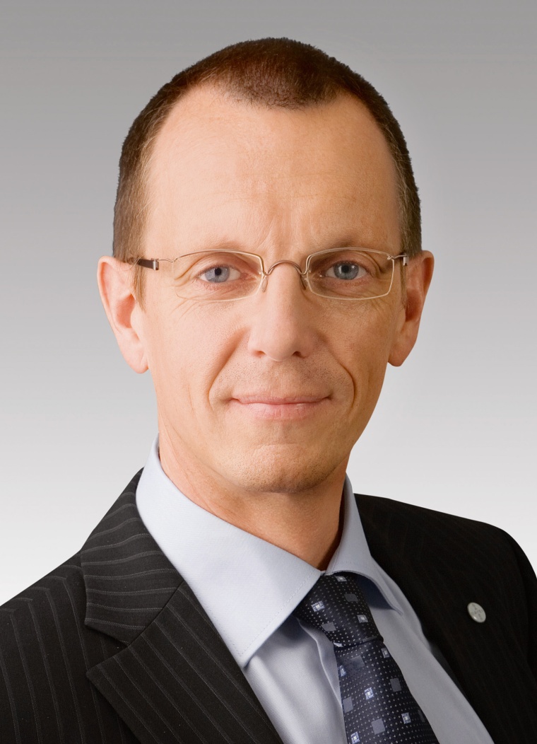 Michael Koenig wurde zum 1. April 2013 in den Bayer- Vorstand berufen.