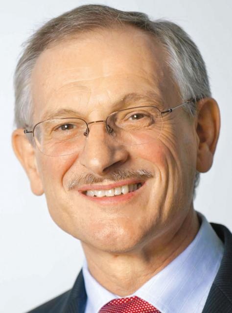 Dr. Günter von Au