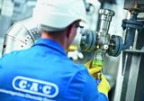 STF-Benzinversuchsanlage: Das gebrauchsfertige Benzin ist im Wirkungsgrad mit...