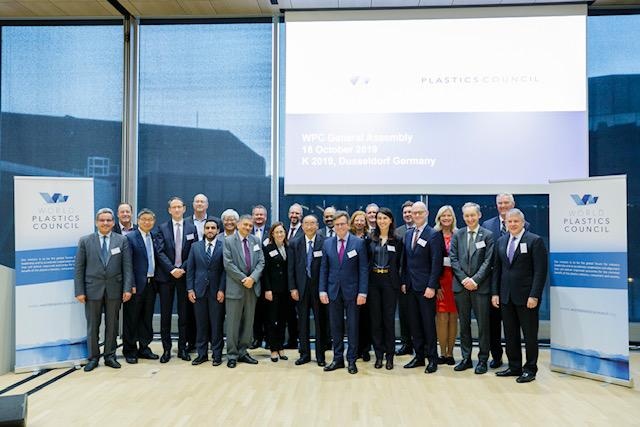 Die TeilnehmerInnen der General Assembly des World Plastics Council am 18....