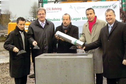 Grundsteinlegung des Logistikgebäudes am Standort Behringwerke. V. l. n . r.:...