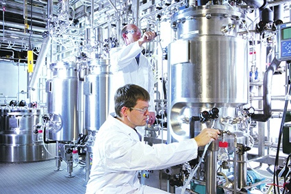 Die von Roche Diagnostics in Penzberg hergestellten Diagnostika werden über...