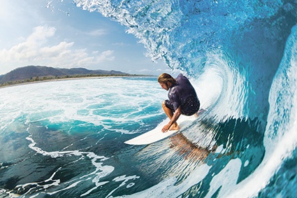 Surfer wissen seit jeher, sich die Kraft der Wellen zunutze zu machen und diese...