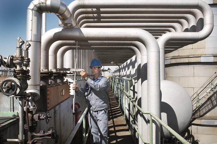 Rohrleitungsbau von Voith Industrial Services bei Lanxess in Mannheim