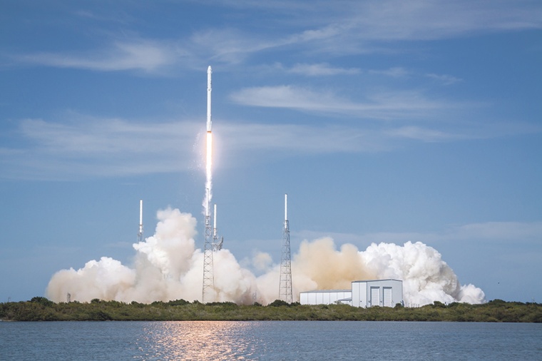 Am 19. Februar verließ das Experiment an Bord einer SpaceX-Rakete das Kennedy...