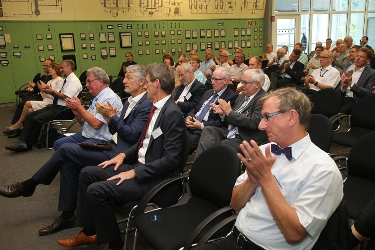 Neue Anforderungen mit vernetztem Wissen meistern