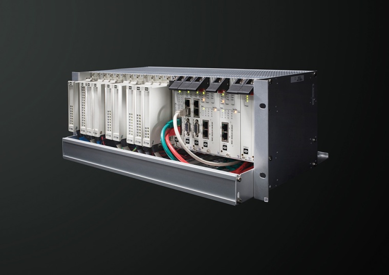 HIQuad X ist ein neues programmierbares Sicherheitssystem. © HIMA