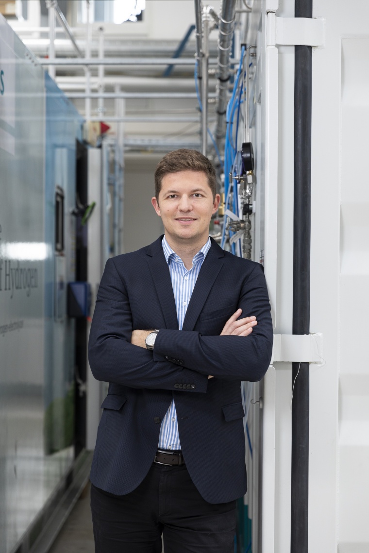 Gründer und CEO von Hydrogenious, Daniel Teichmann.