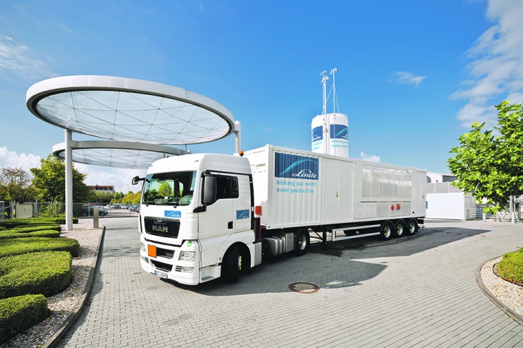 Trailer zum Transport von kryo-komprimiertem Wasserstoff für mobile...