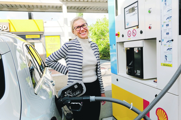 Shell will im Rheinland eine erfolgreich transformierte Raffinerie in der neuen...