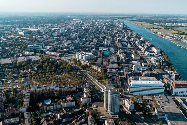 BASF-Verbundstandort Ludwigshafen: An allen relevanten Produktionsstandorten...
