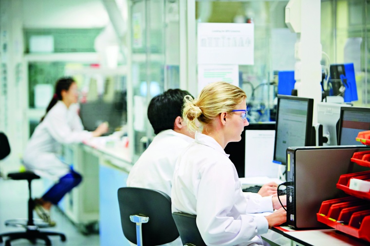 GlaxoSmithKline geht eine Partnerschaft mit CureVac ein, um den Covid-Impfstoff...