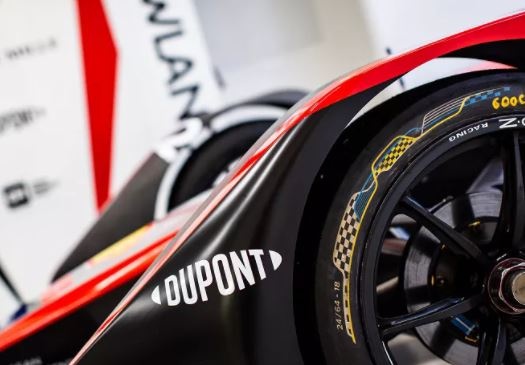 DuPont erwirbt den Spezialisten für Elektronikmaterialien Rogers für 5,2 Mrd....