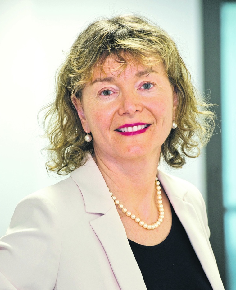 Yvonne Ziegler, Professorin für Betriebswirtschaftslehre/Internationales...