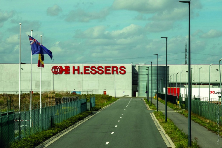 Exkursion zu H.Essers: Gefahrstofflager mit trimodalem Anschluss © BVL