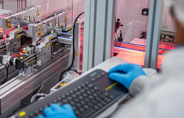 Waferproduktion bei NexWafe, Foto: NexWafe