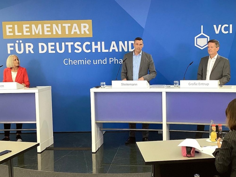 Sehen konjunkturelle und strukturelle Defizite des Standorts Deutschlands:...
