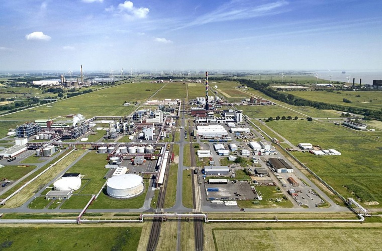 Der Covestro Industriepark Brunsbüttel von oben: Vor 50 Jahren begann hier ein...