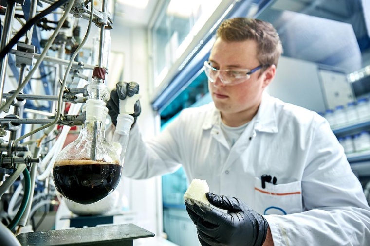 Covestro investiert in die chemische Recycling-Technologie als...