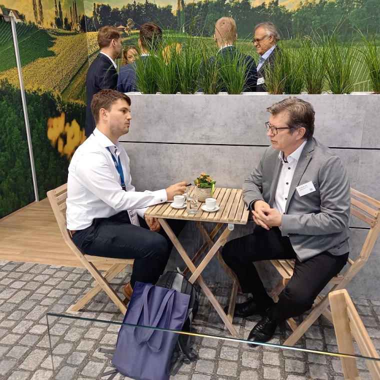 Felix Wetzig im Gespräch mit EDL-CEO Michael Haid © Wetzig / Schrader