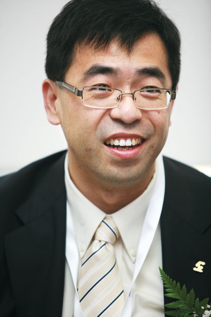 Stephen Choi, CEO and CFO, Sinorgchem