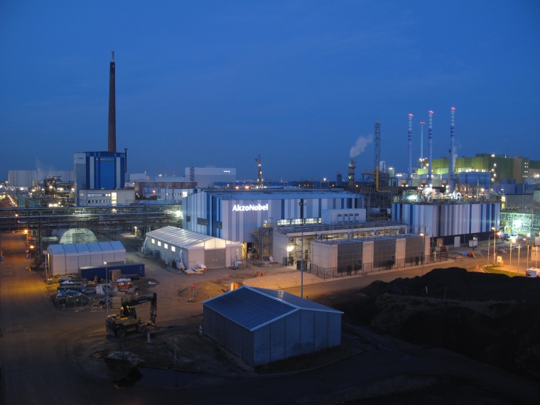 Night shot of AkzoNobels new chlorine membrane electrolysis plant in the...
