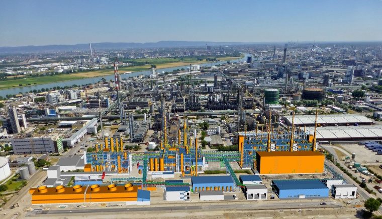 Model of new acetylene plant Ludwigshafen (c) BASF
