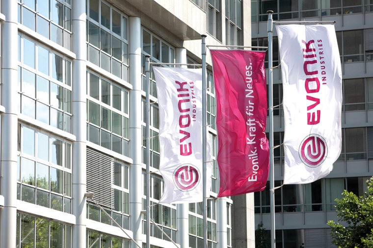 (c) Evonik
