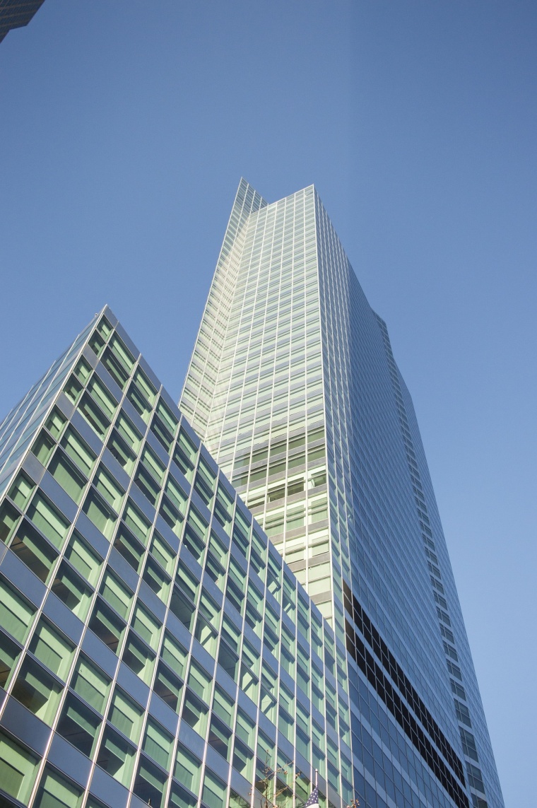 Merck Hires Goldman Sachs on Versum Bid
