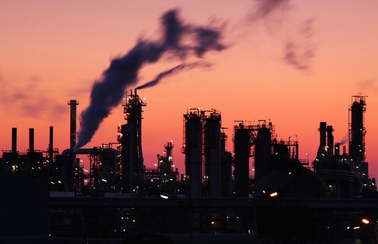 Honeywell UOP Supplies Alkylation Tech to China (c) TTstudio/Shutterstock