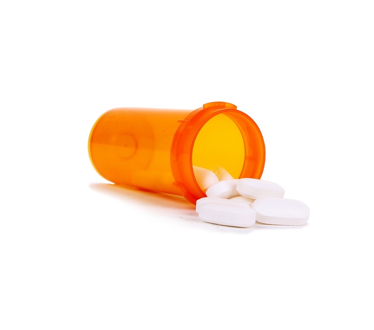Opioid Makers Angling to Settle out of Court (c) bestv/Shutterstock