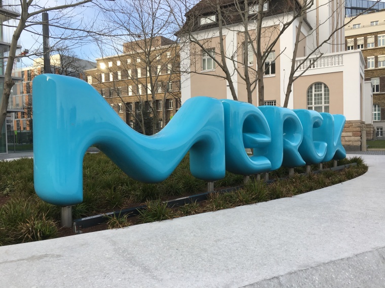 Merck KGaA Closes €5.8 Billion Versum Buy