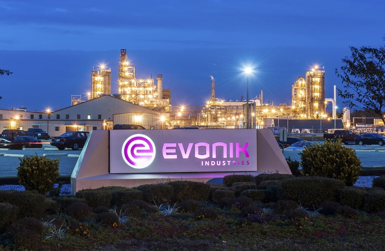 Evonik Buys Wilshire Techologies (c) Evonik