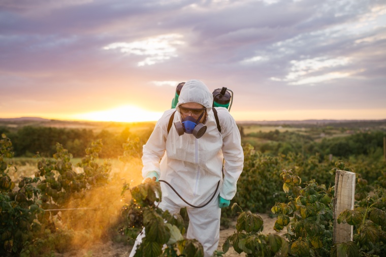 Bayer Close to $10 Billion Roundup Settlement? (c) Shutterstock