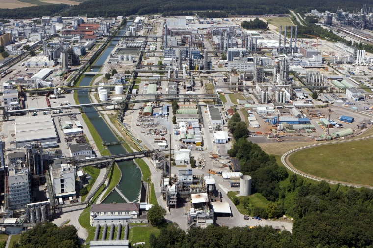 Wacker Efficiency Scheme to Cost 1,000 Jobs (c) Wacker