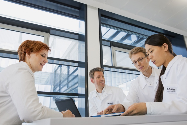 BASF to Appoint more Female Managers (c) BASF