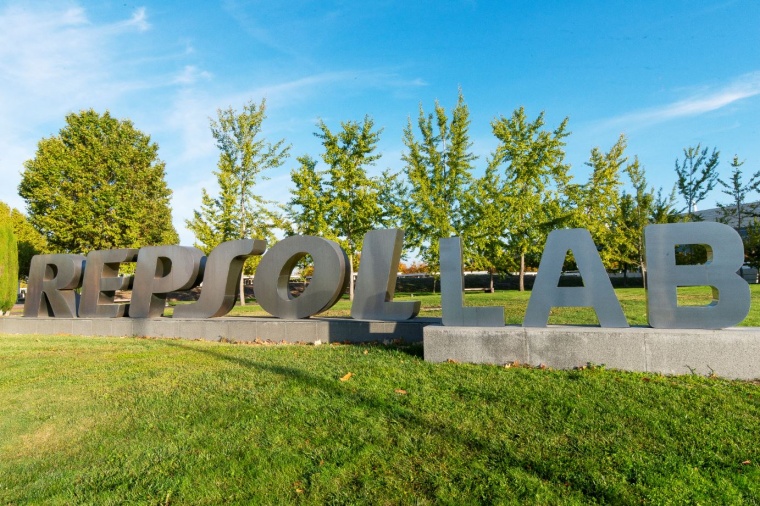 Repsol has signed a licensing agreement for its propylene oxide/styrene monomer...