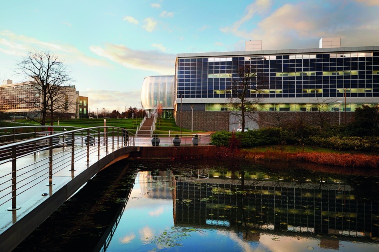 GlaxoSmithKline, the UK’s largest drugmaker, plans to establish a new life...