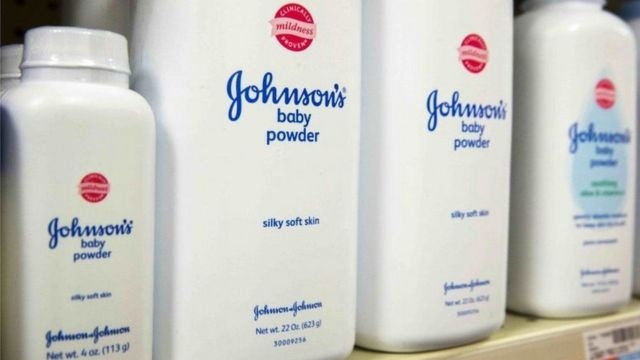 Johnson & Johnson baby powder © Johnson & Johnson