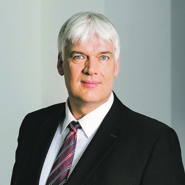 Andreas Fuchs, Arnecke Sibeth Dabelstein Rechtsanwälte Steuerberater...