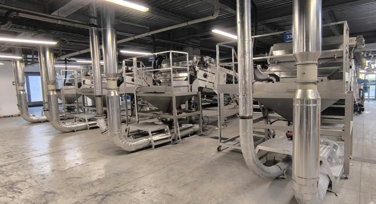 AkzoNobel completes the expansion of its largest powder coatings plant. ©...