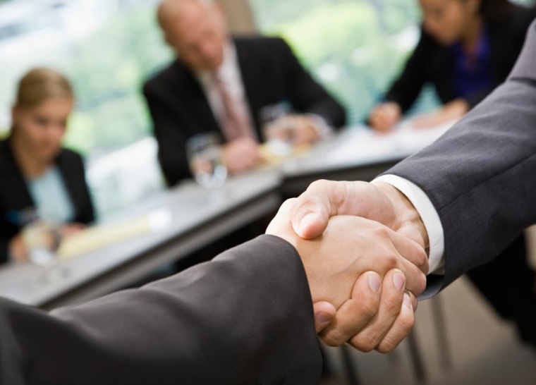 Krahn Chemie Benelux und Mitsubishi Chemical Europe unterzeichnen eine...