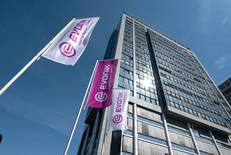 Nach gutem Jahresauftakt bestätigt Evonik Prognose