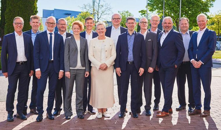 Vorstand von Plastics Europe Deutschland 2025 (v. l. n. r.): Jürgen...